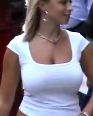 Bouncing tits in